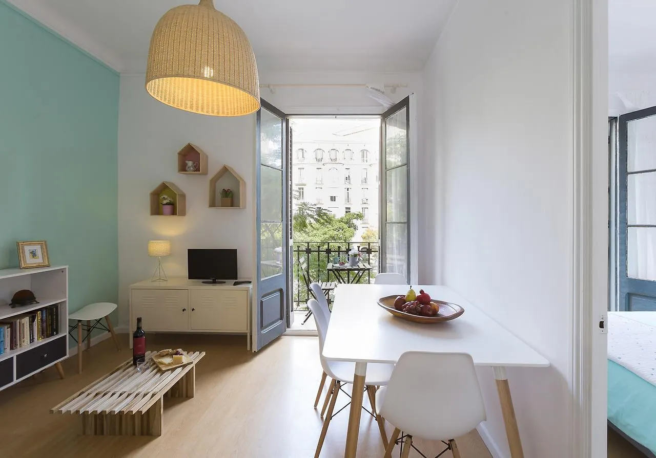 Appartamento Cozy Flat With Unbeatable Views To Sagrada Familia Barcellona
