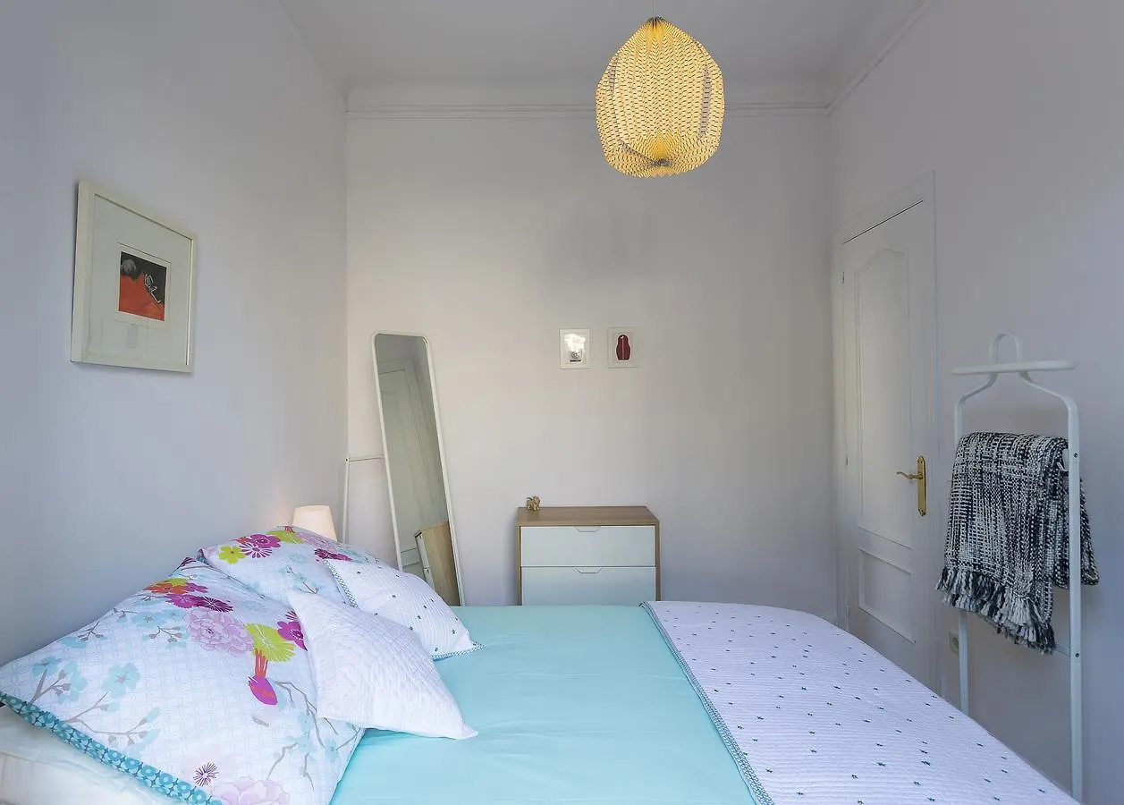 Appartamento Cozy Flat With Unbeatable Views To Sagrada Familia Barcellona Spagna