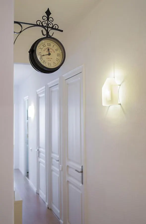 Appartamento Cozy Flat With Unbeatable Views To Sagrada Familia Barcellona 0*,  Spagna